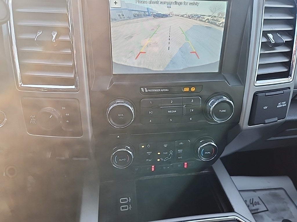 2017 Ford F-250SD Lariat