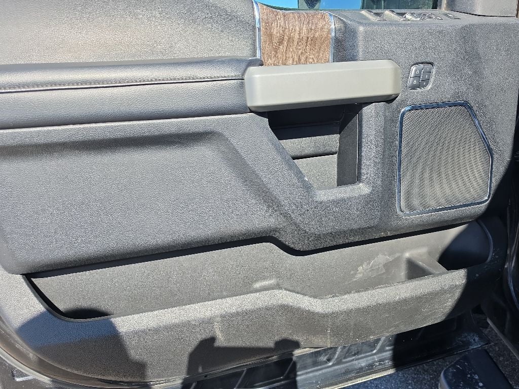 2017 Ford F-250SD Lariat