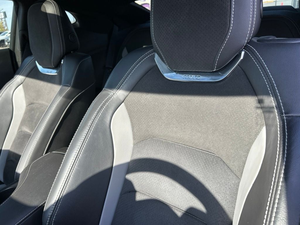 2023 Chevrolet Camaro LT1