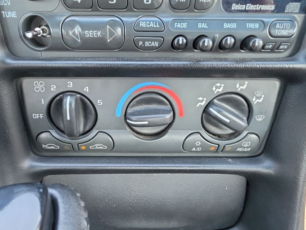 1998 Chevrolet Corvette Base