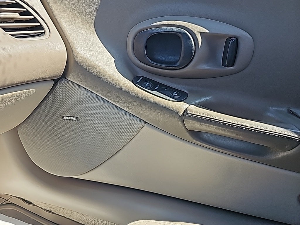 2003 Chevrolet Corvette Base