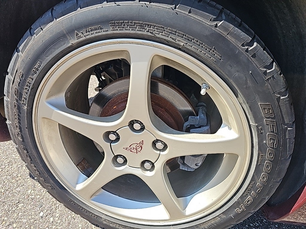 2003 Chevrolet Corvette Base