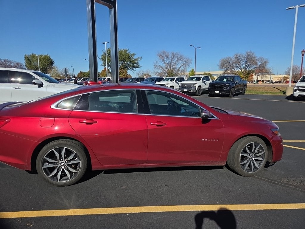 2017 Chevrolet Malibu LT 1LT
