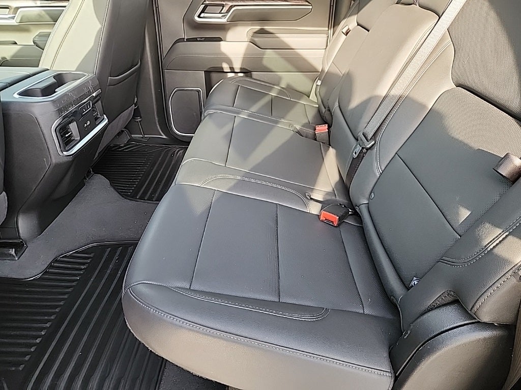 2025 Chevrolet Silverado 3500HD LTZ