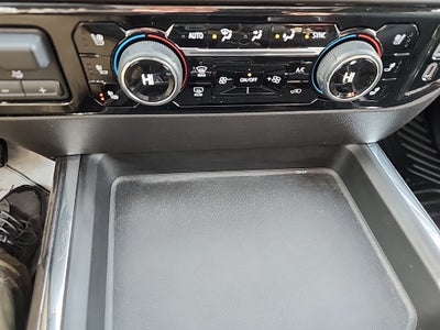 2025 Chevrolet Silverado 3500HD LTZ