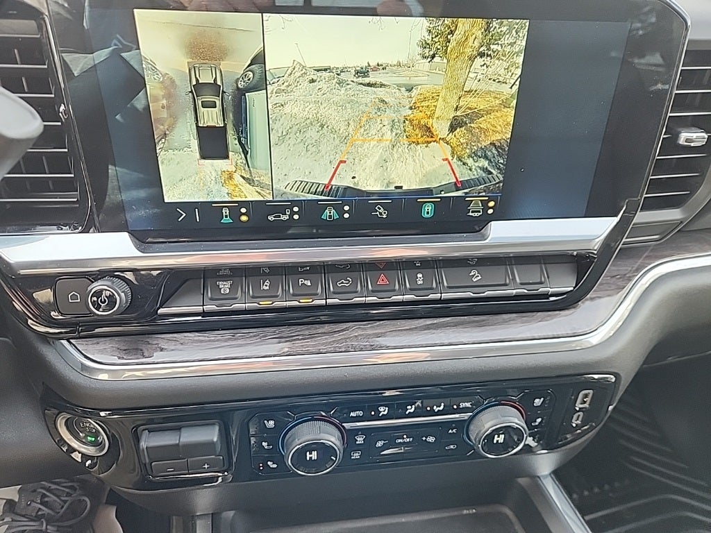 2025 Chevrolet Silverado 3500HD LTZ