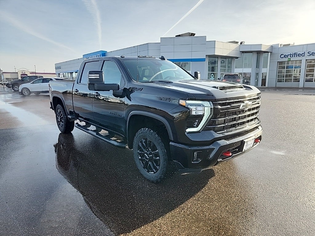 2025 Chevrolet Silverado 3500HD LTZ