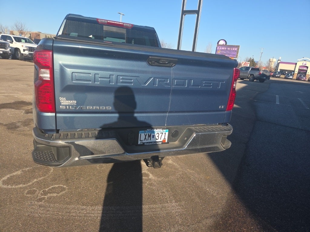 2024 Chevrolet Silverado 1500 LT LT1
