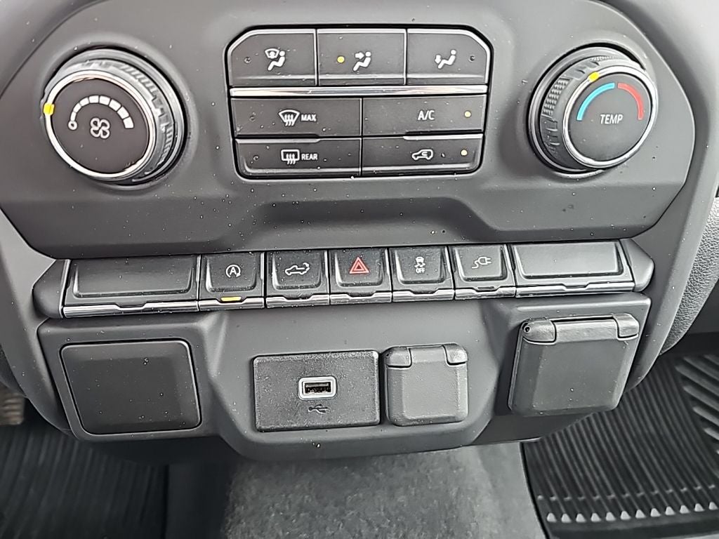 2020 Chevrolet Silverado 1500 Custom