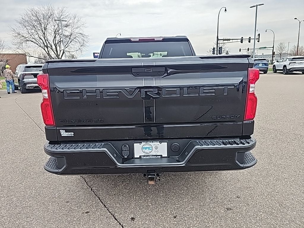 2020 Chevrolet Silverado 1500 Custom