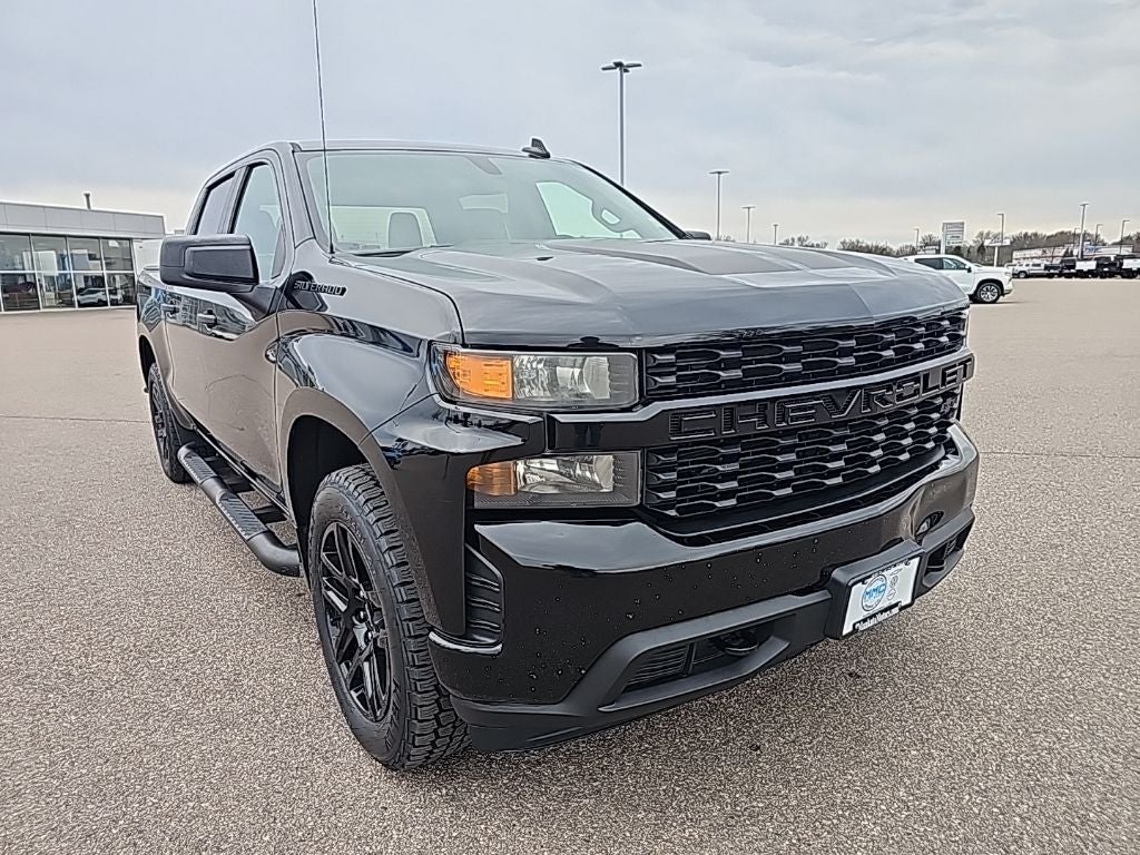 2020 Chevrolet Silverado 1500 Custom