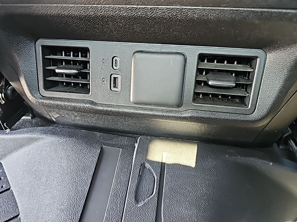 2024 Chevrolet Silverado 1500 LT LT1