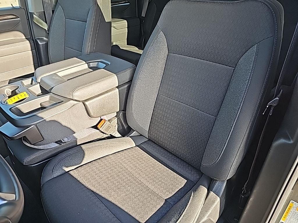 2025 Chevrolet Silverado 1500 LT LT1