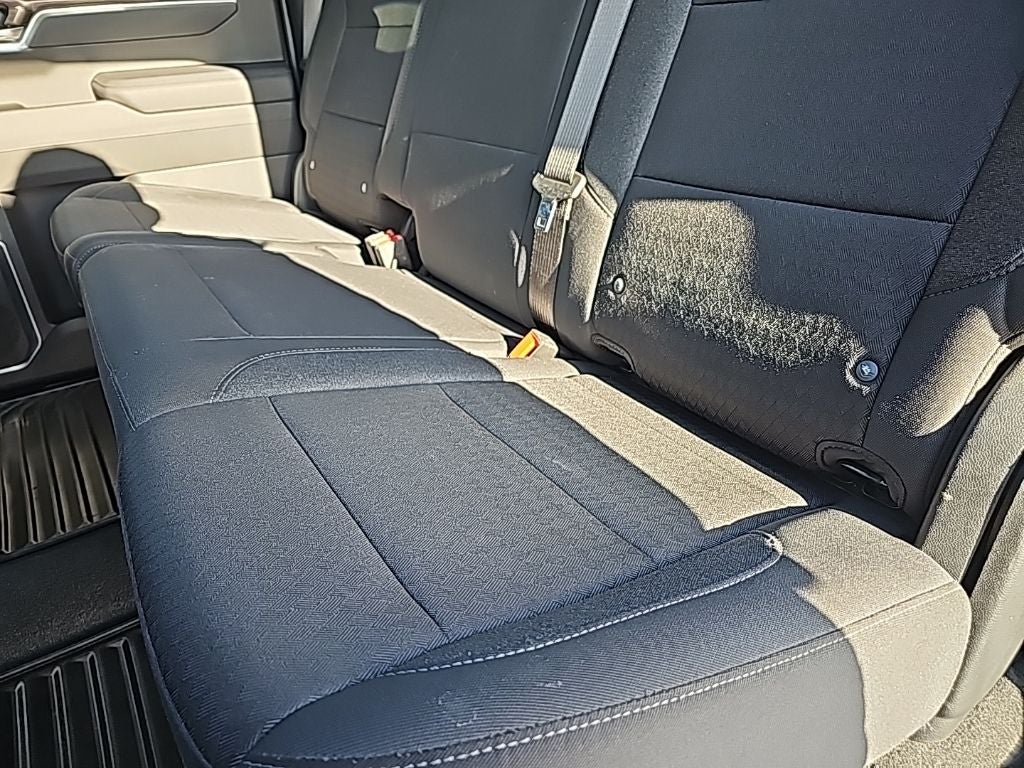 2025 Chevrolet Silverado 1500 LT LT1