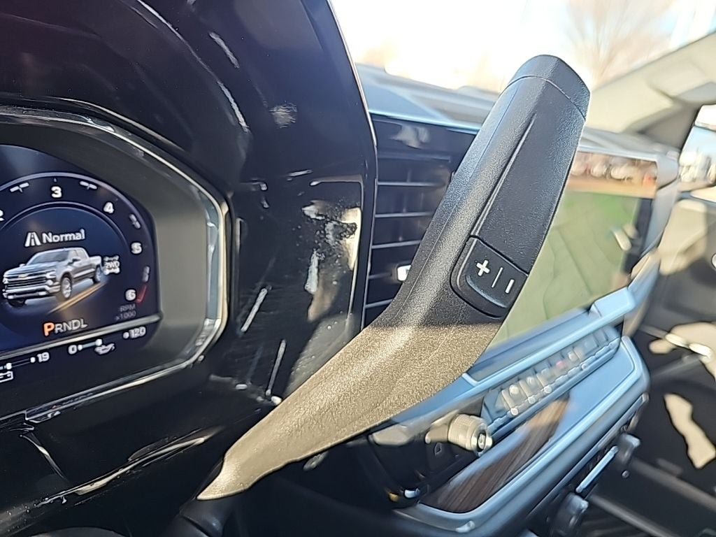 2025 Chevrolet Silverado 1500 LT LT1