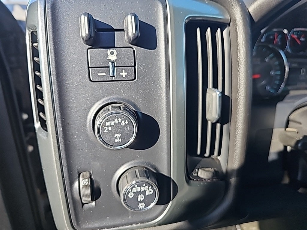 2017 Chevrolet Silverado 1500 LT LT2