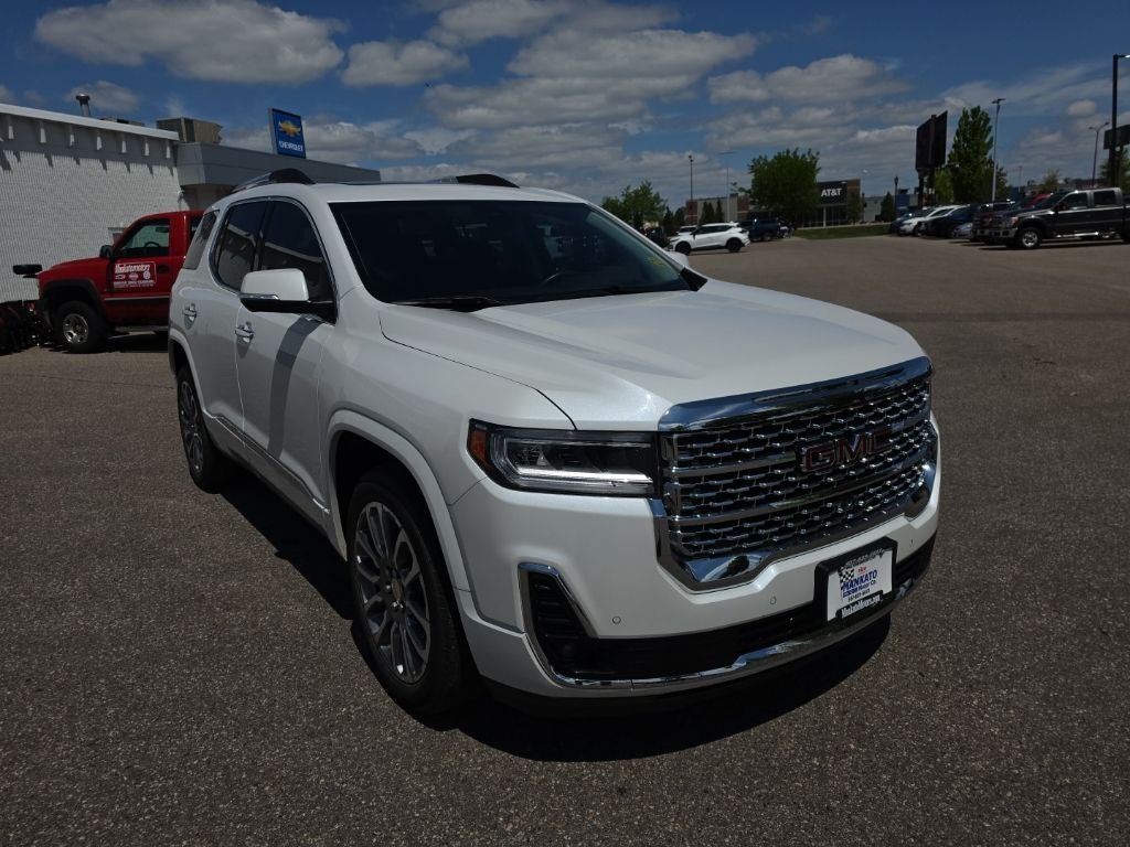 2022 GMC Acadia Denali