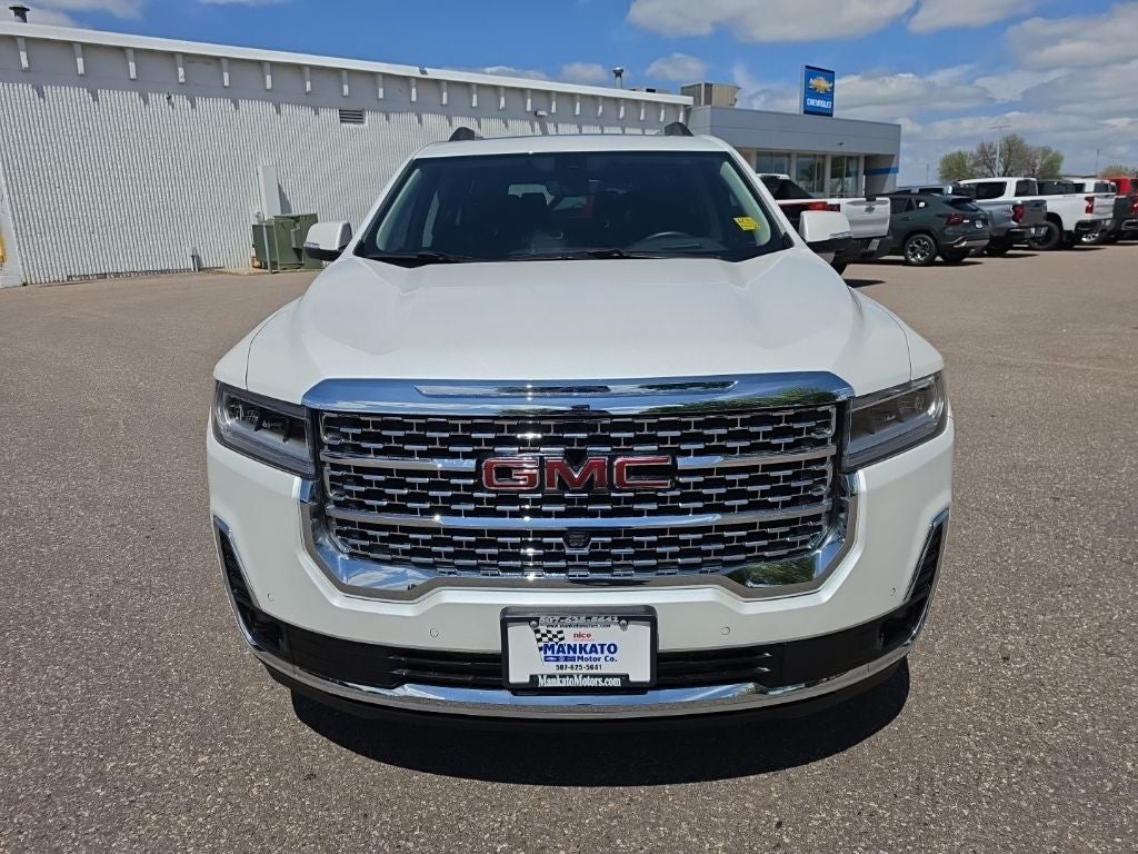 2022 GMC Acadia Denali