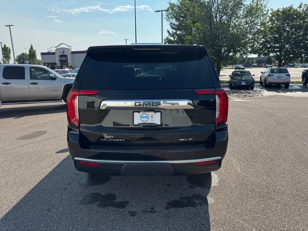 2022 GMC Yukon SLT