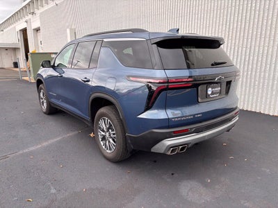2025 Chevrolet Traverse LT 2LT