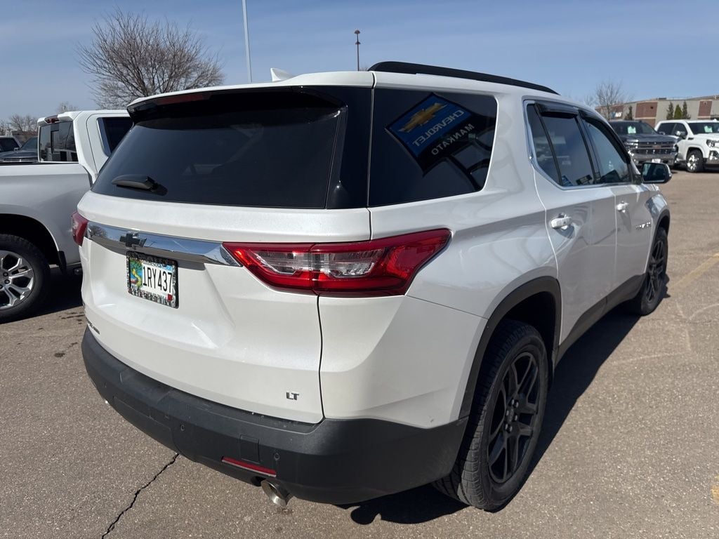 2021 Chevrolet Traverse LT Leather