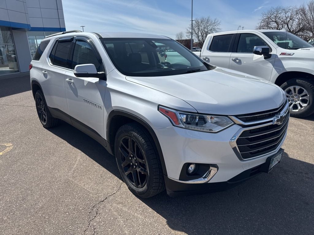 2021 Chevrolet Traverse LT Leather