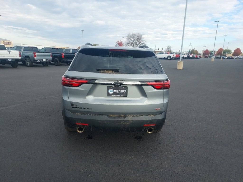 2023 Chevrolet Traverse RS