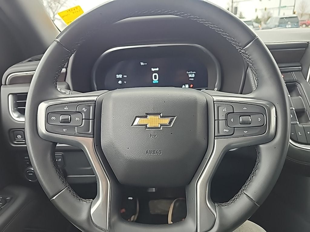 2024 Chevrolet Suburban LT