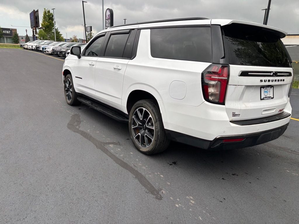 2022 Chevrolet Suburban RST