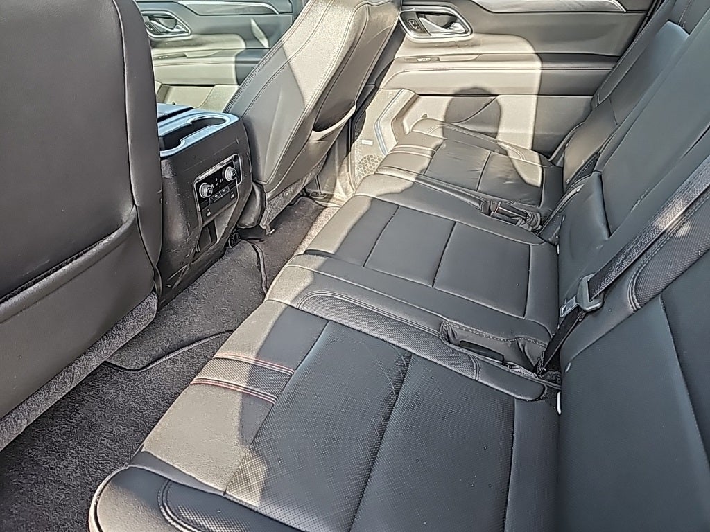 2021 Chevrolet Suburban RST