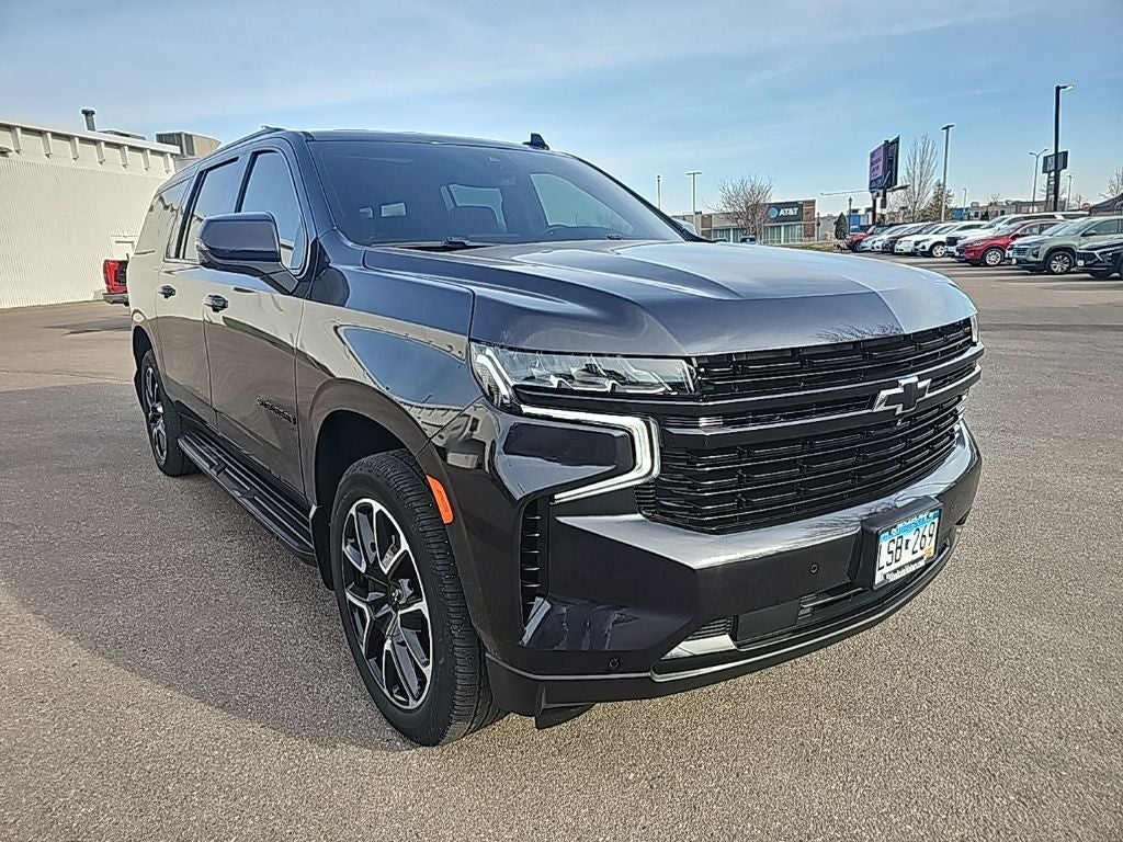 2024 Chevrolet Suburban RST