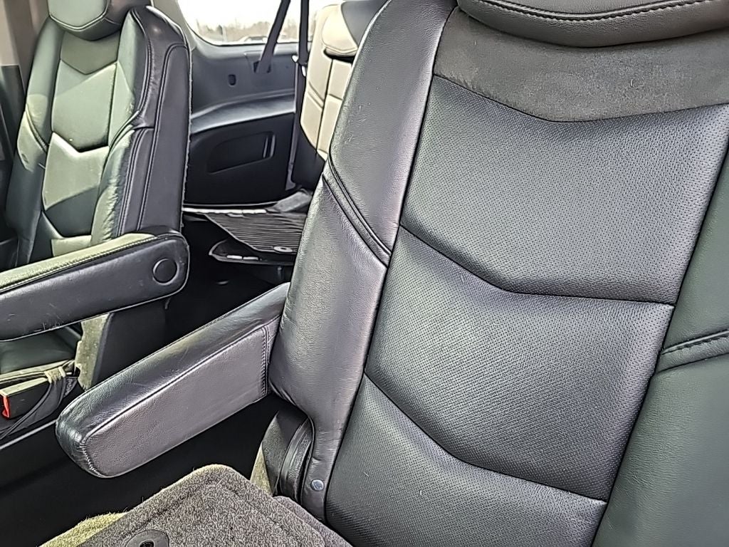 2018 Cadillac Escalade ESV Base