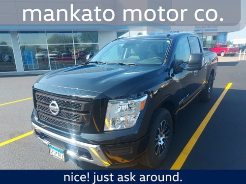 2020 Nissan Titan SV