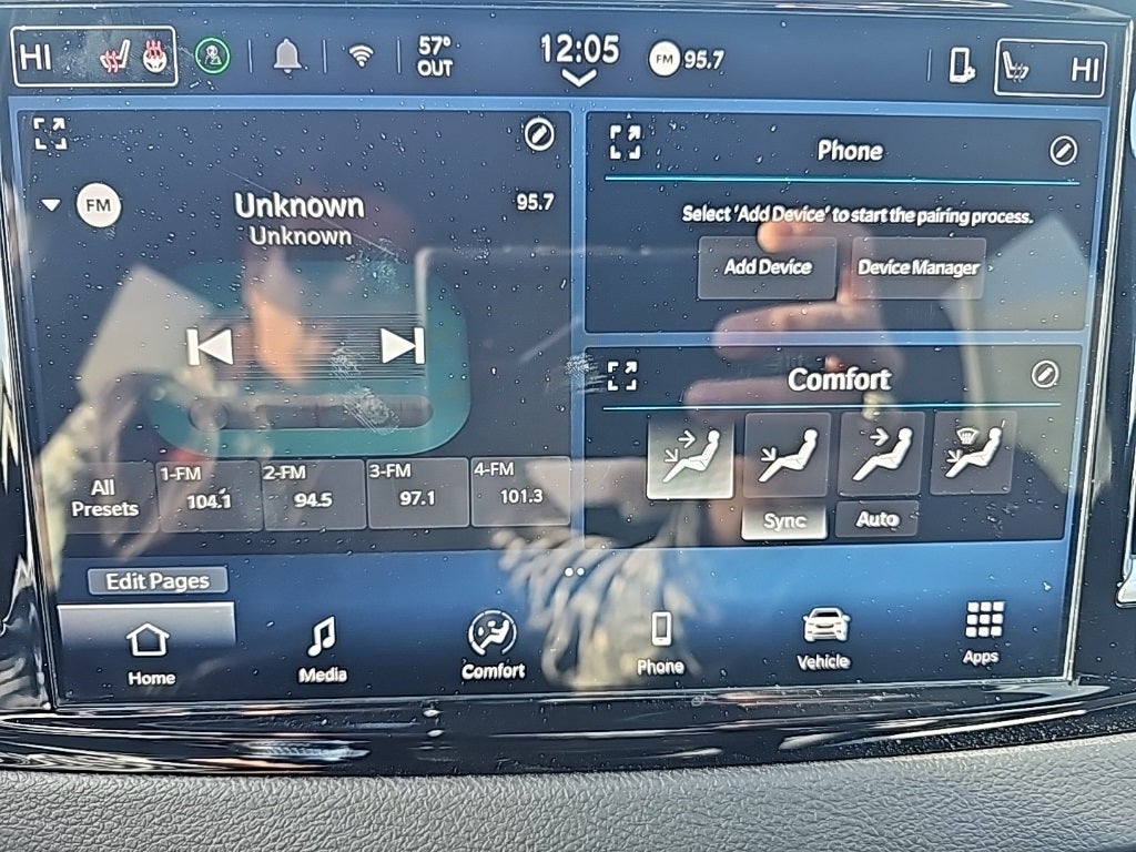 2025 Chrysler Pacifica Select