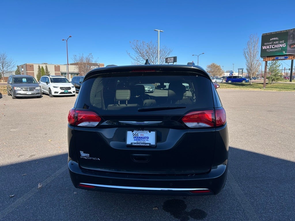 2018 Chrysler Pacifica Touring L Plus