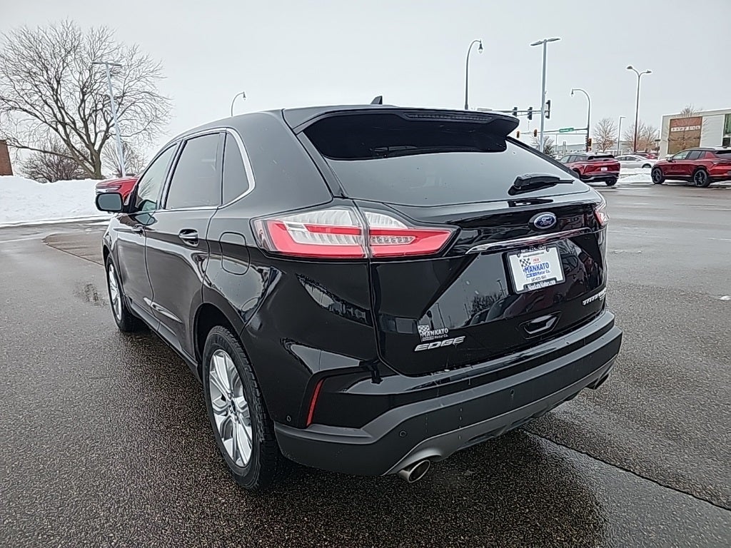 2020 Ford Edge Titanium