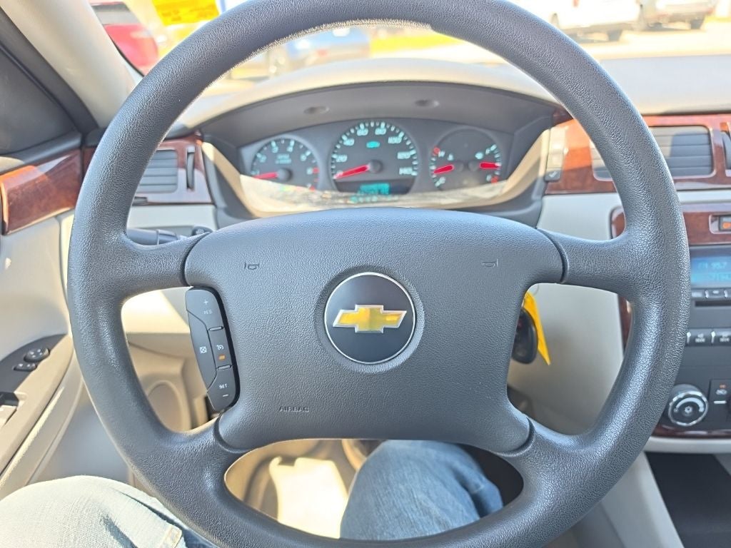 2011 Chevrolet Impala LS