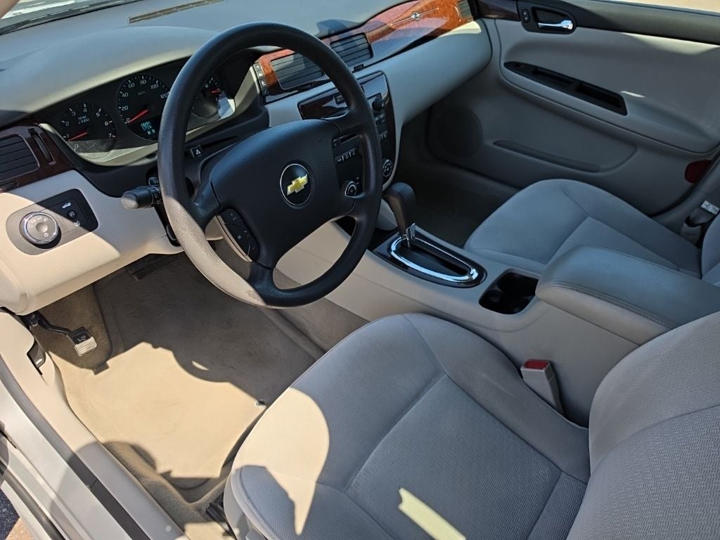 2011 Chevrolet Impala LS