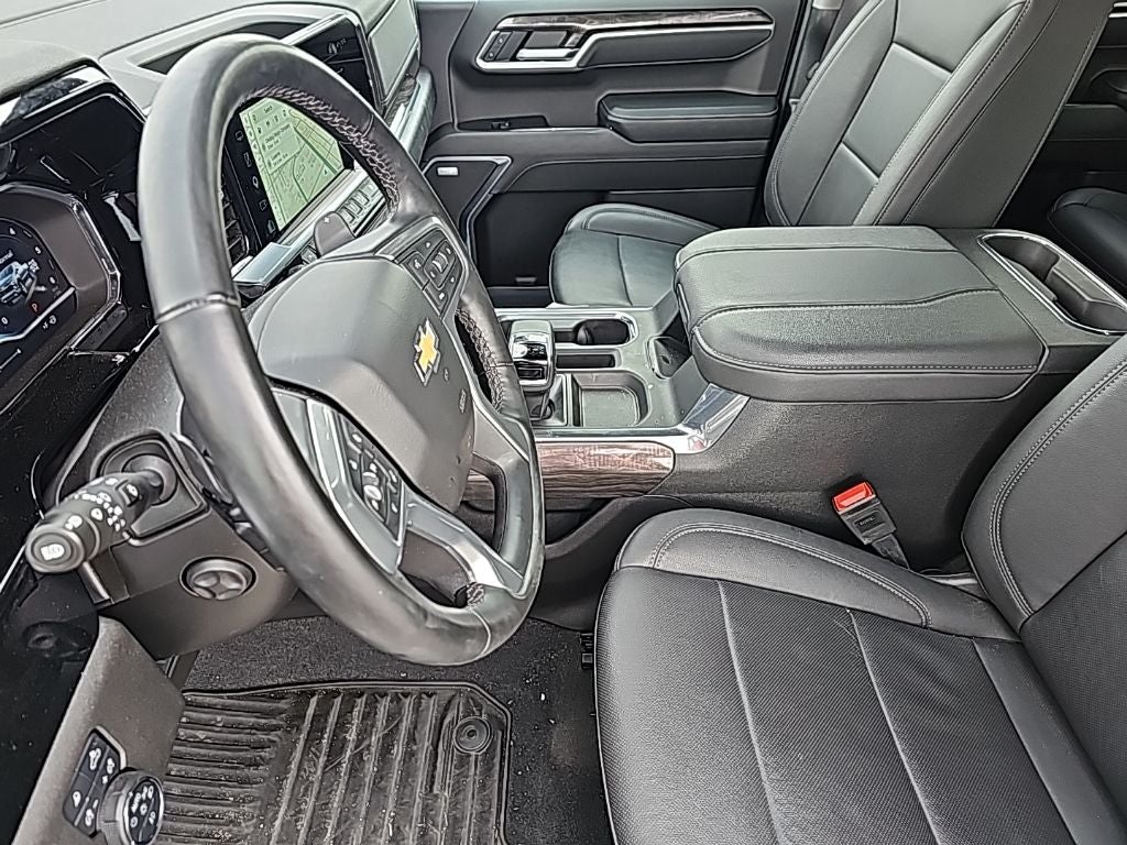 2025 Chevrolet Silverado 1500 LTZ