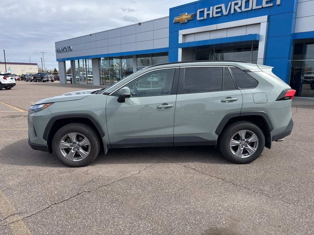 2022 Toyota RAV4 XLE