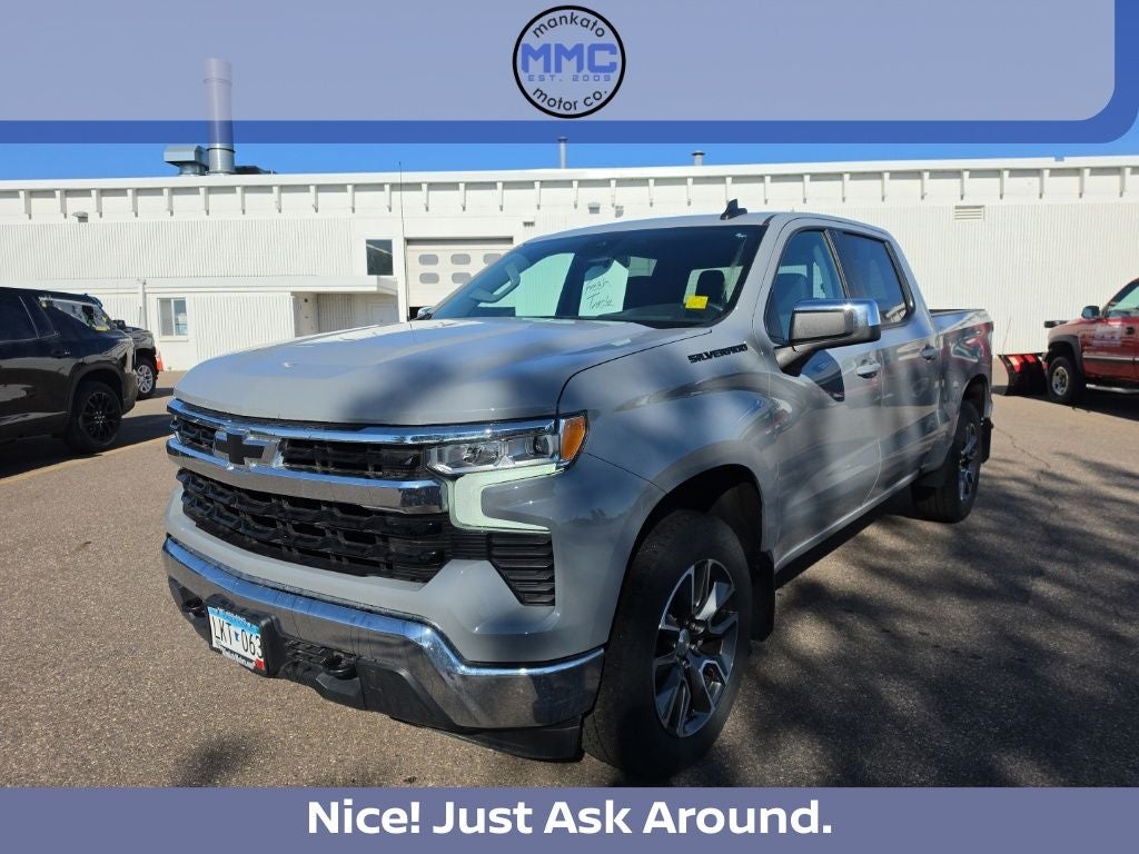 2024 Chevrolet Silverado 1500 LT LT1