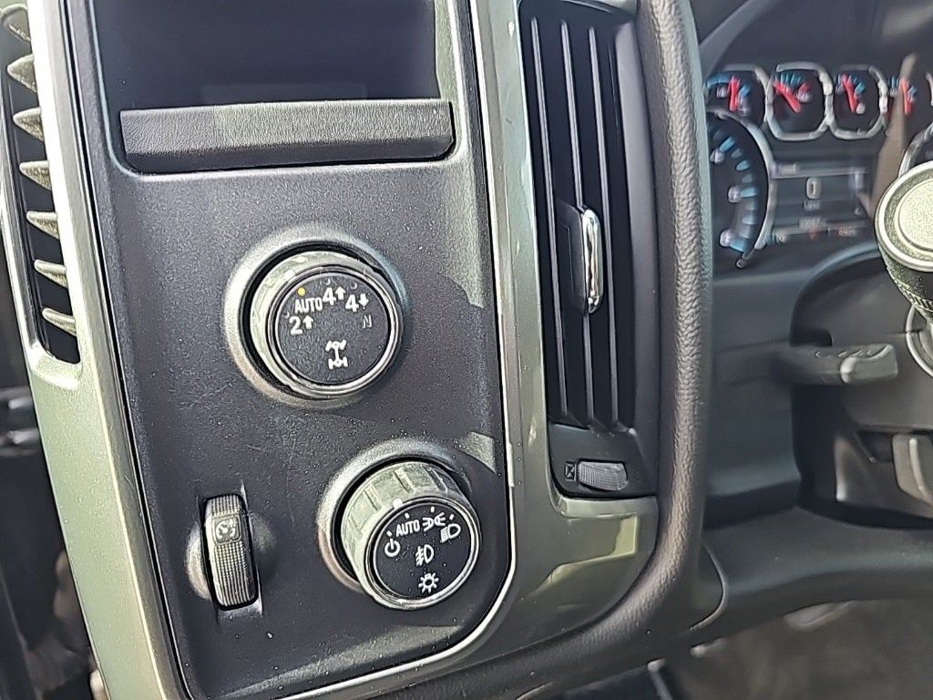 2018 Chevrolet Silverado 1500 LT LT1