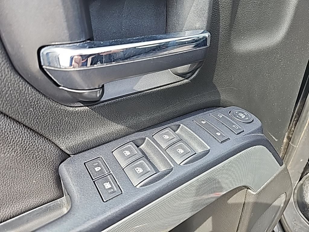 2018 Chevrolet Silverado 1500 LT LT2