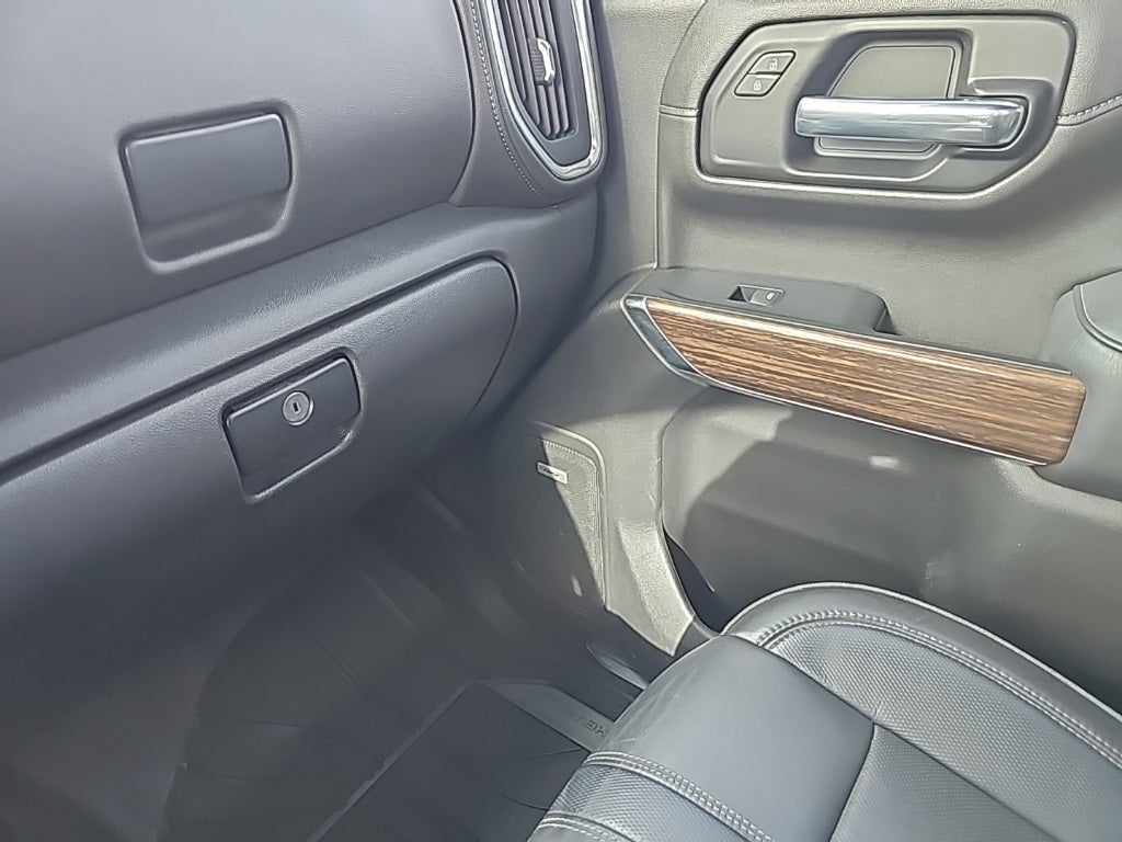 2022 Chevrolet Silverado 1500 LTD High Country