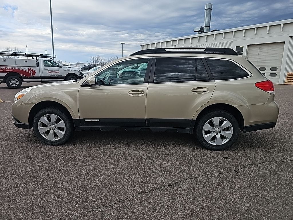 2010 Subaru Outback 2.5i Premium