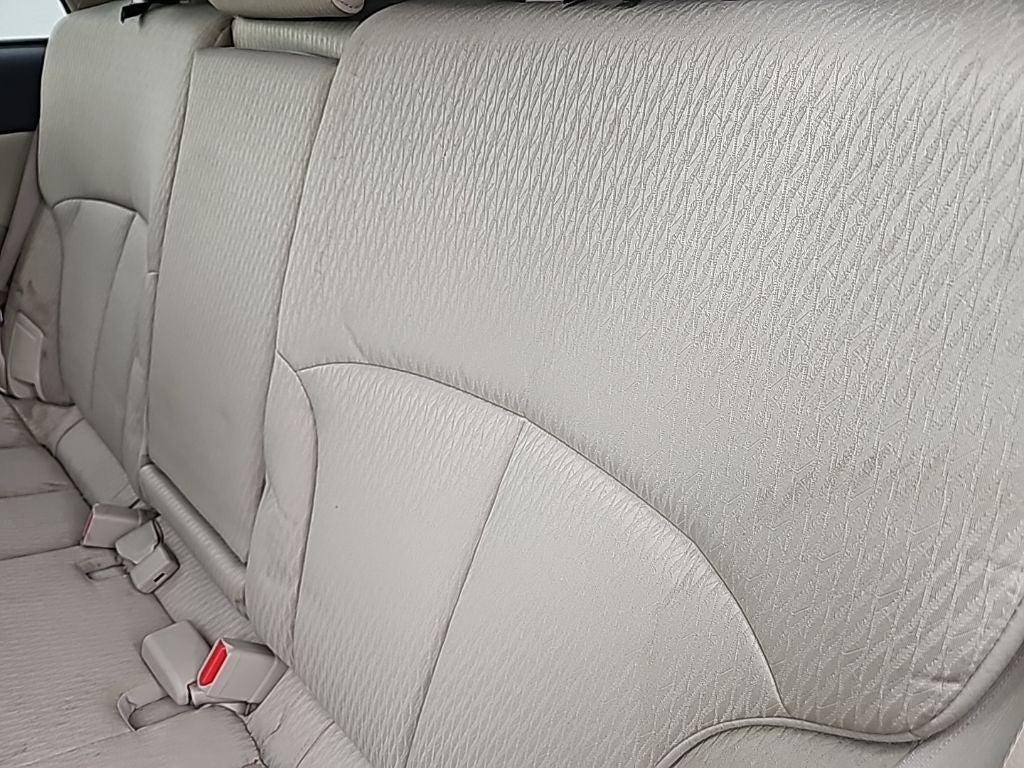 2010 Subaru Outback 2.5i Premium