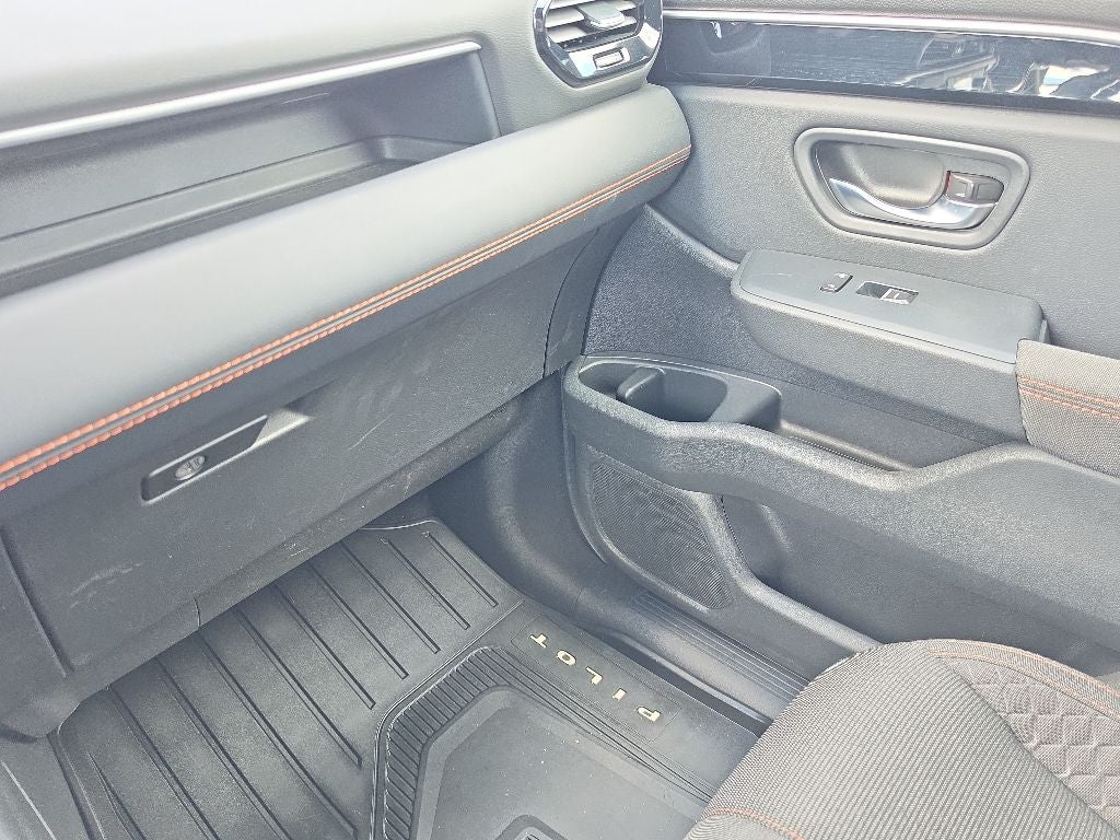 2023 Honda Pilot Sport