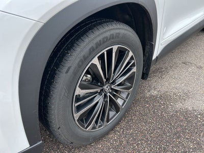 2025 Toyota Grand Highlander Hybrid MAX Platinum