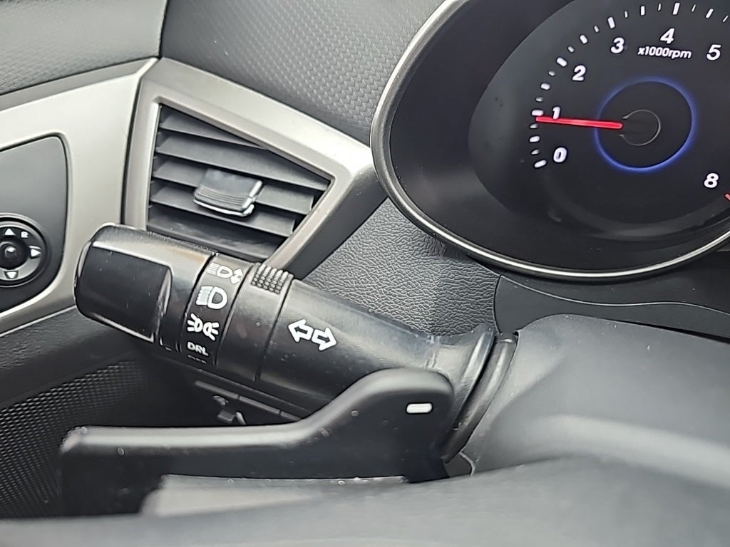 2016 Hyundai Veloster Base