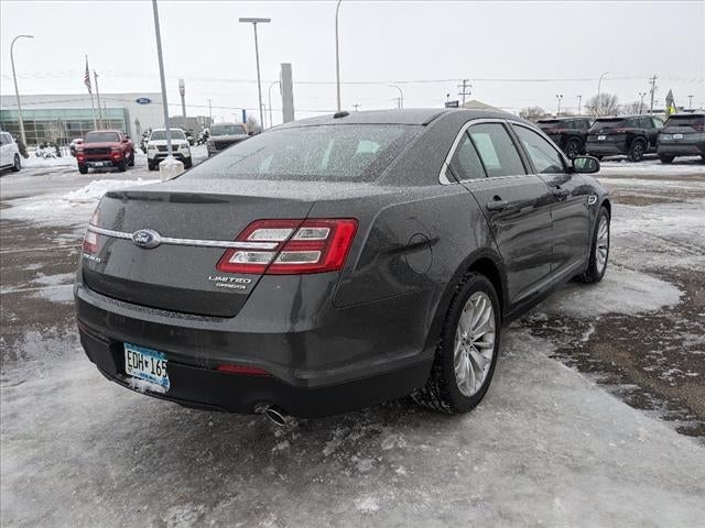 Used 2018 Ford Taurus Limited with VIN 1FAHP2F81JG102185 for sale in Mankato, Minnesota